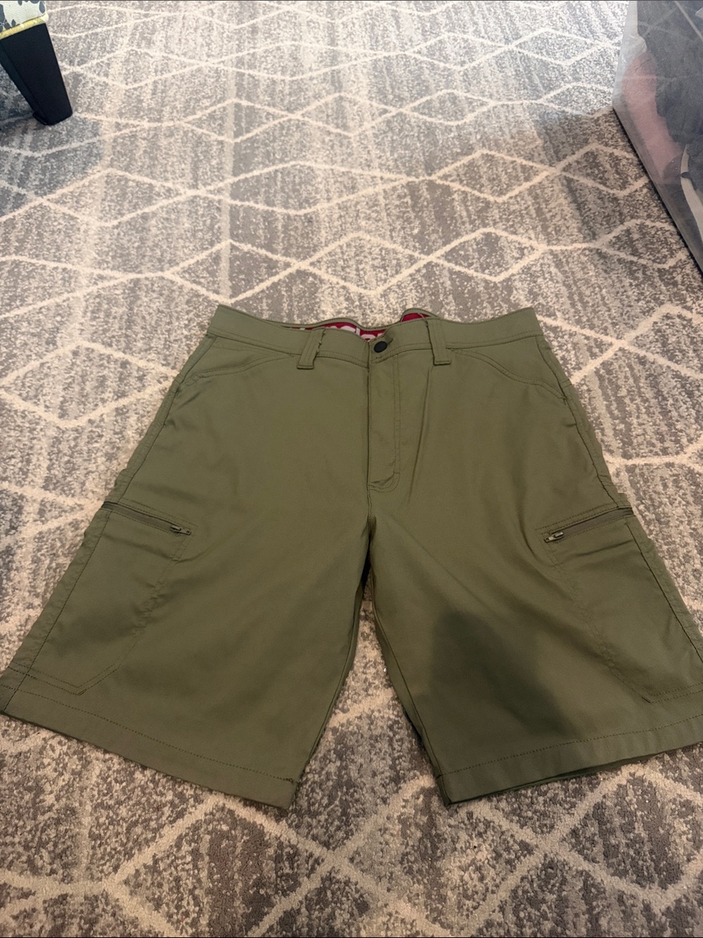 Wrangler Olive Green Cargo Shorts with Zip Pockets